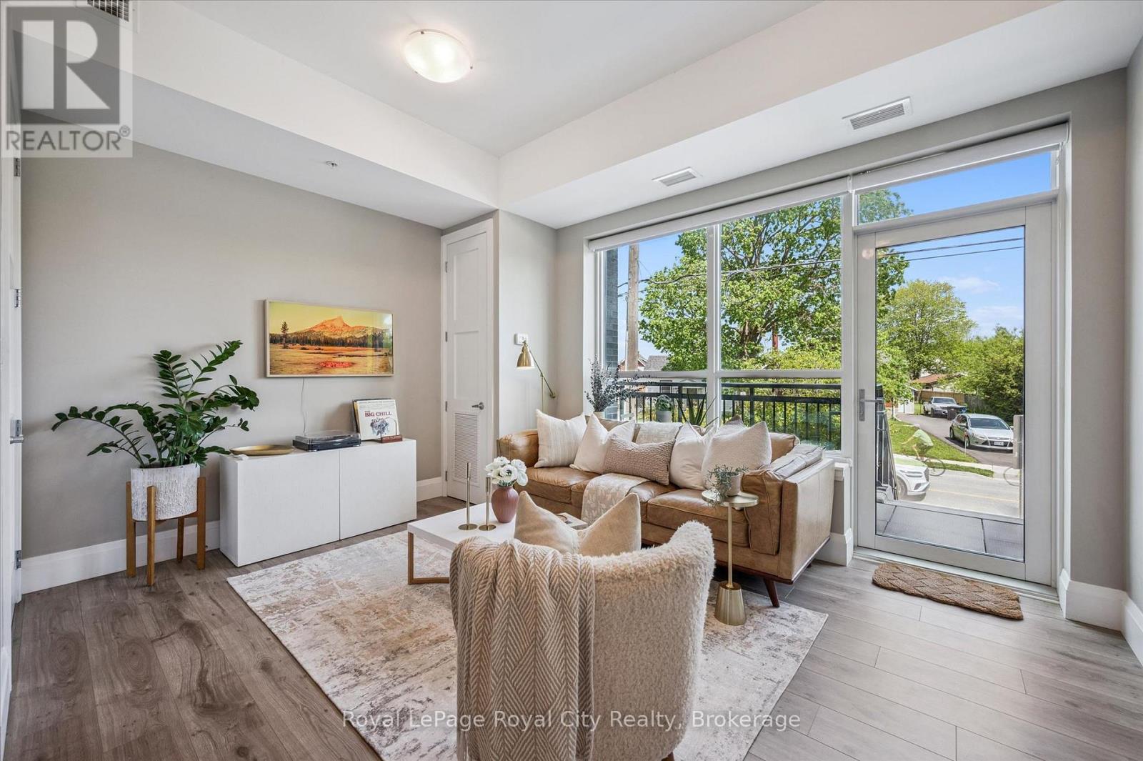 #103 63 ARTHUR STREET S - 8