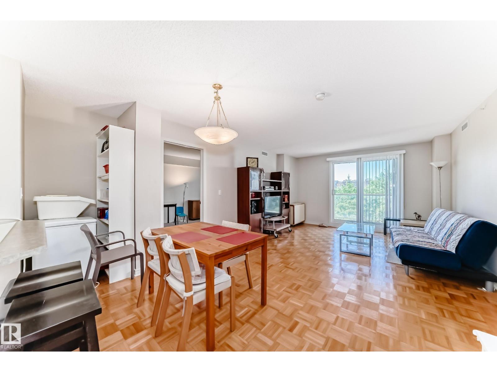 #406 10909 103 AV NW - 7