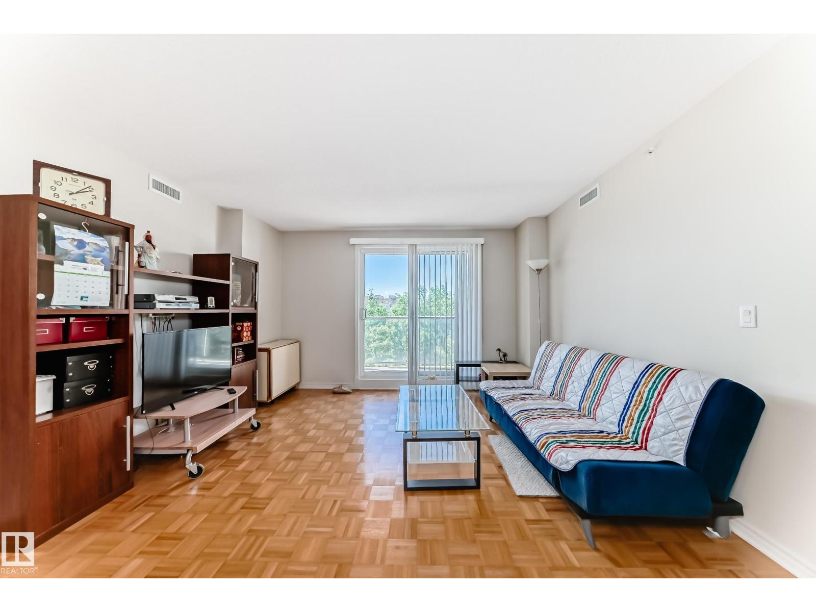 #406 10909 103 AV NW - 5