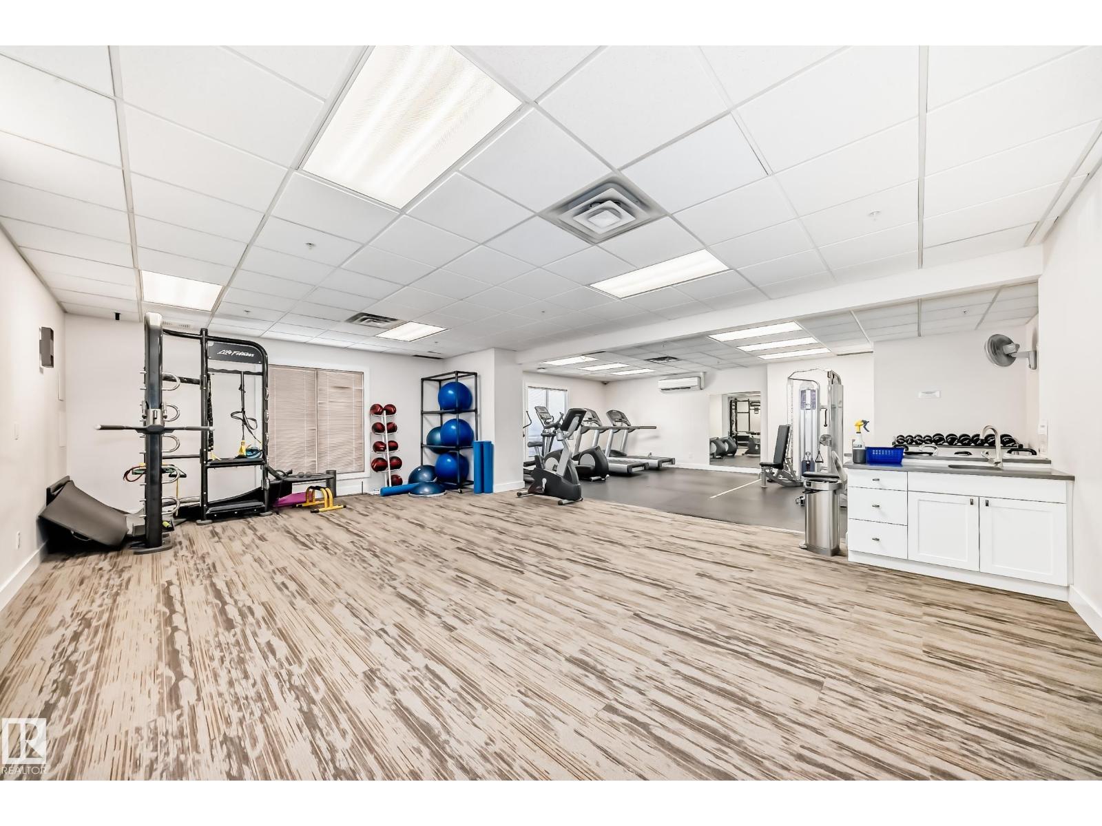#406 10909 103 AV NW - 41