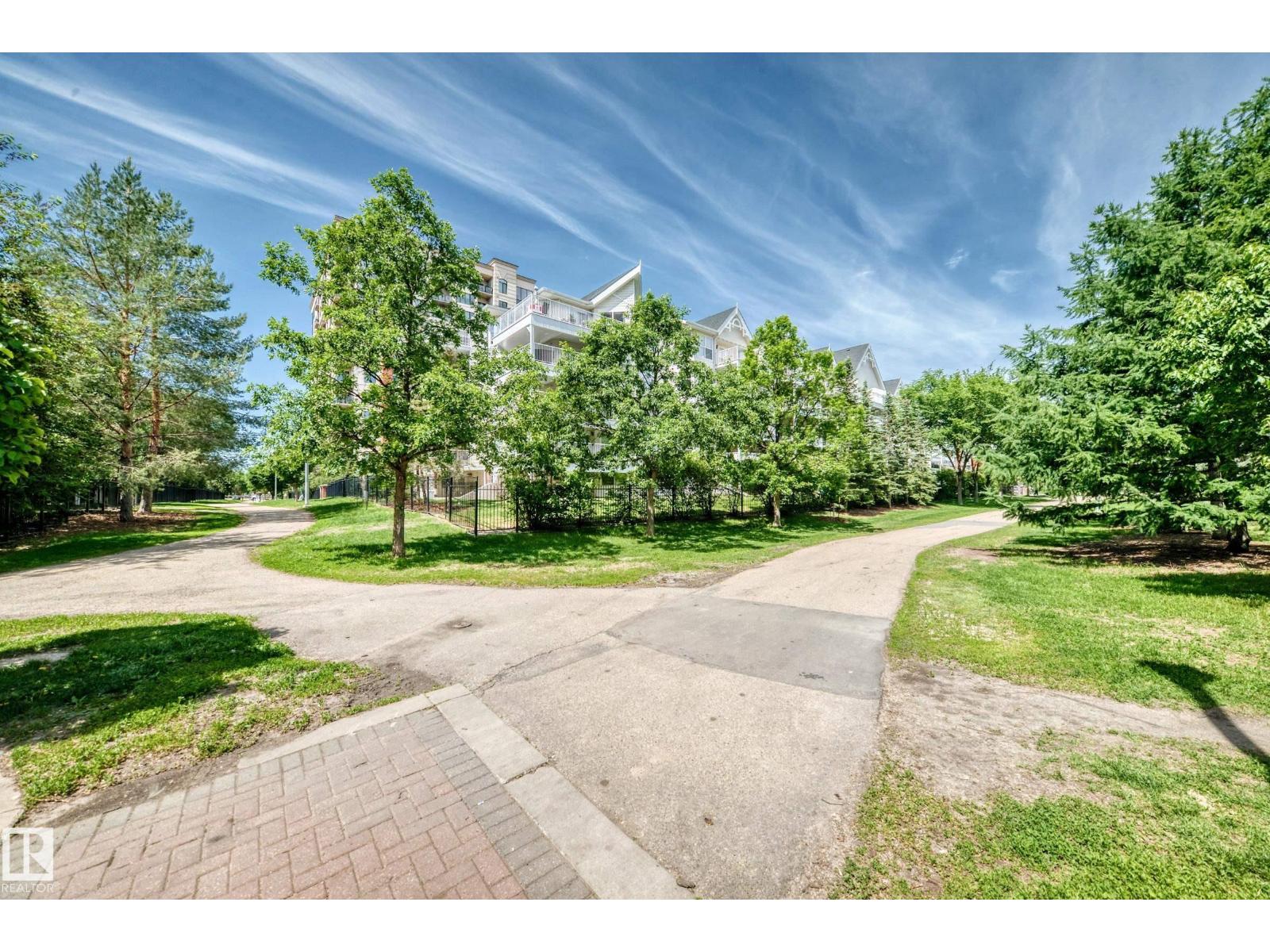 #406 10909 103 AV NW - 47