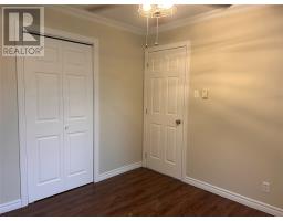 20 Pleasant Street thumbnail 10