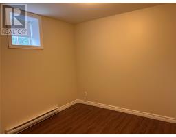 20 Pleasant Street thumbnail 17