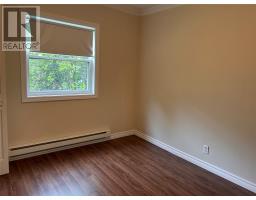 20 Pleasant Street thumbnail 9