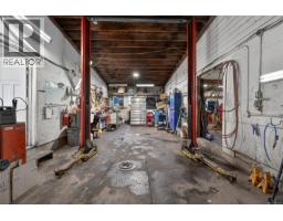 5545 Island Hwy S, Union Bay, BC V0R3B0 Photo 30