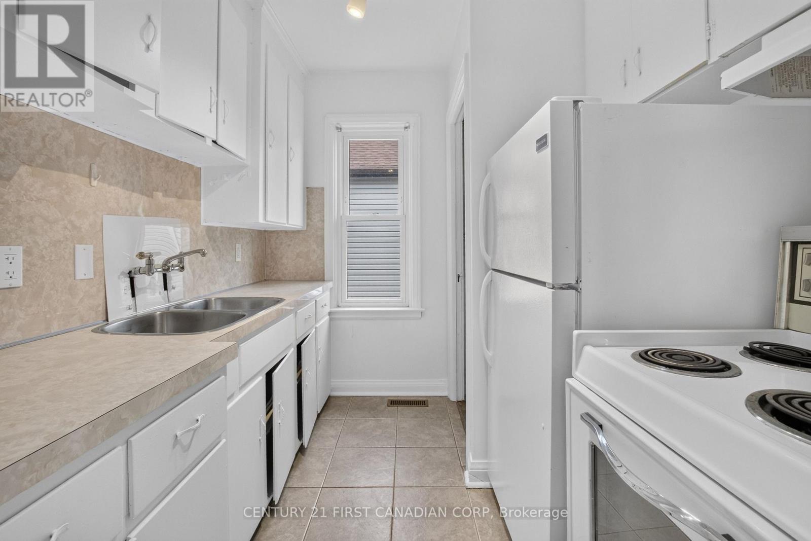 85 JOSEPHINE STREET - 10