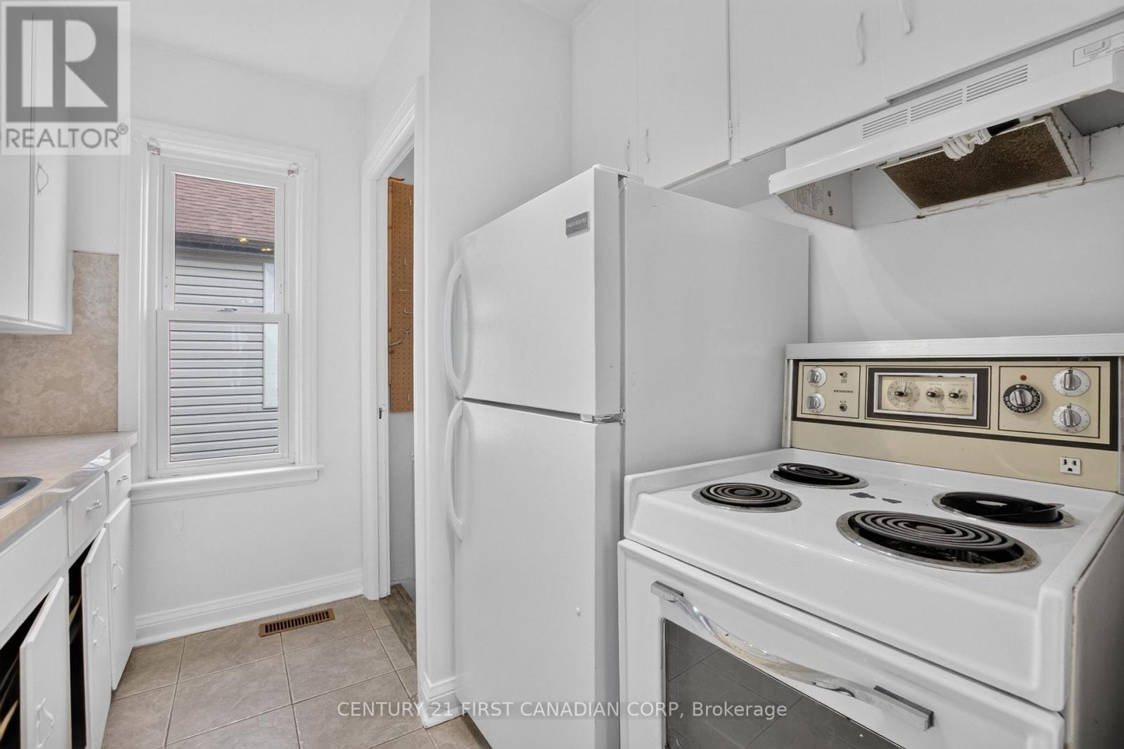 85 JOSEPHINE STREET - 11