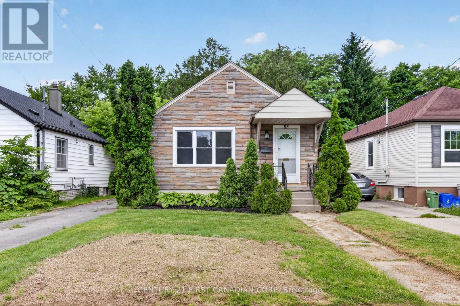 85 JOSEPHINE STREET - 2
