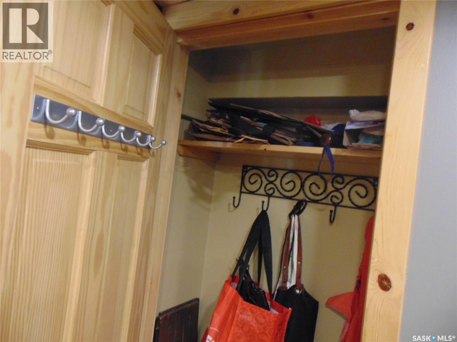 1538 Jay — photo 13