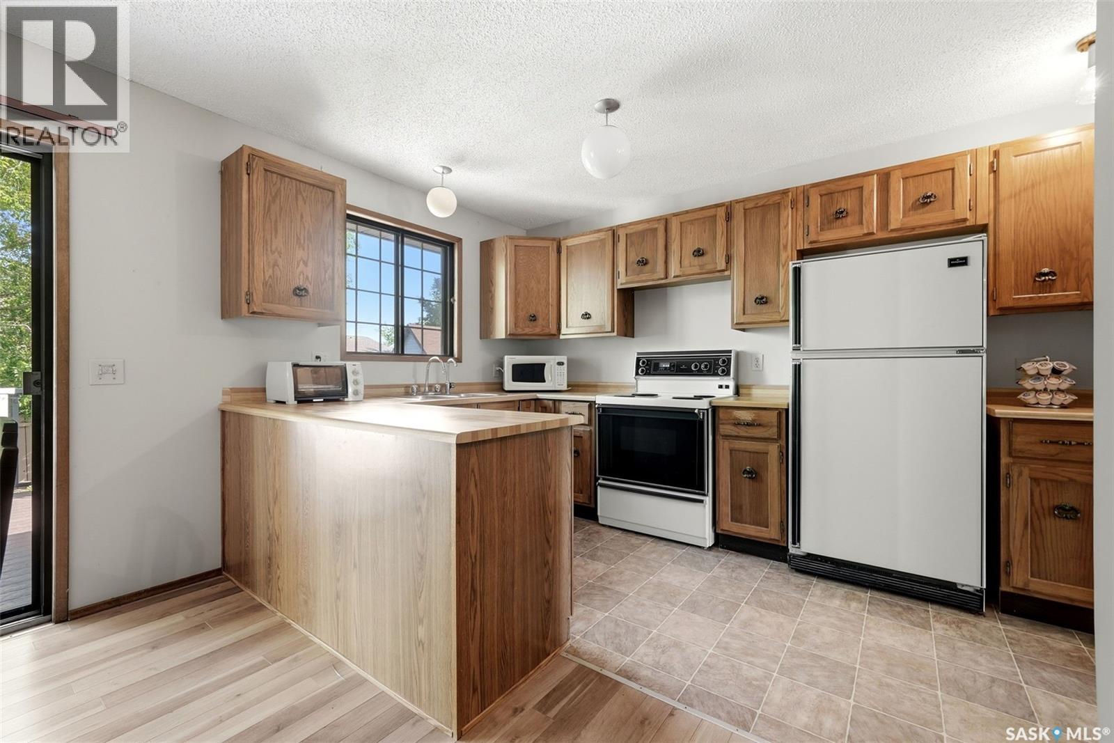 1034 Graham ROAD - photo 5