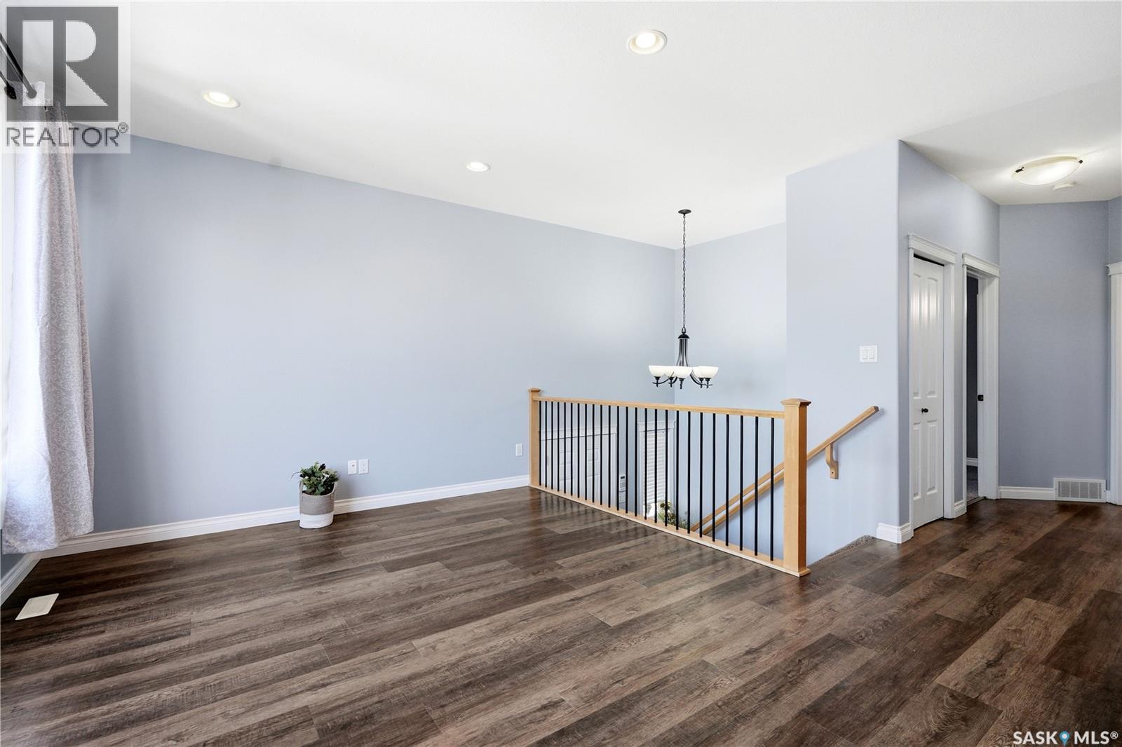 3 116 Hiebert CRESCENT — photo 11