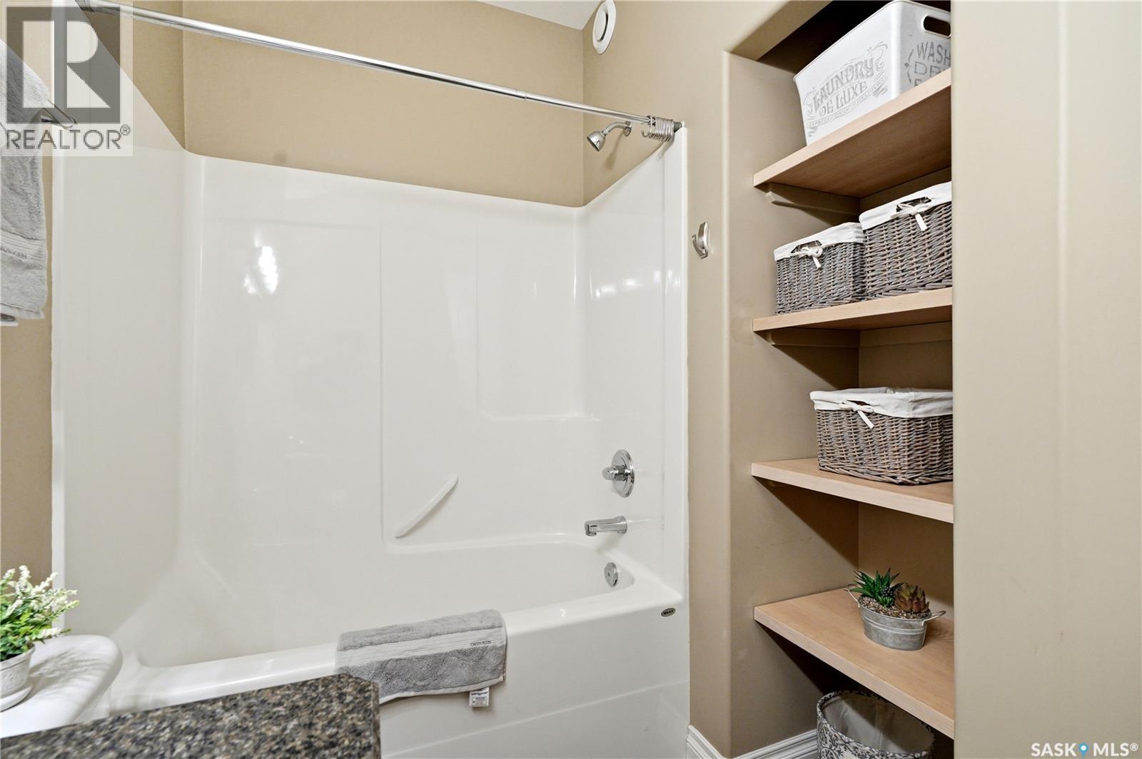 3 116 Hiebert CRESCENT — photo 22