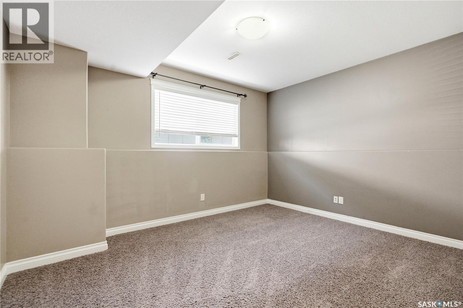 3 116 Hiebert CRESCENT — photo 24