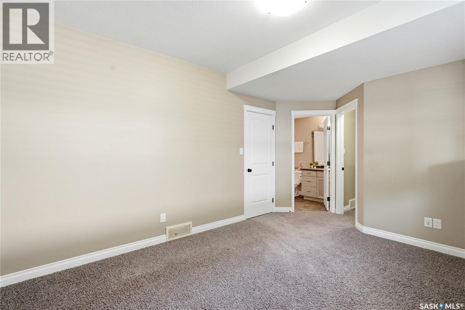 3 116 Hiebert CRESCENT — photo 25