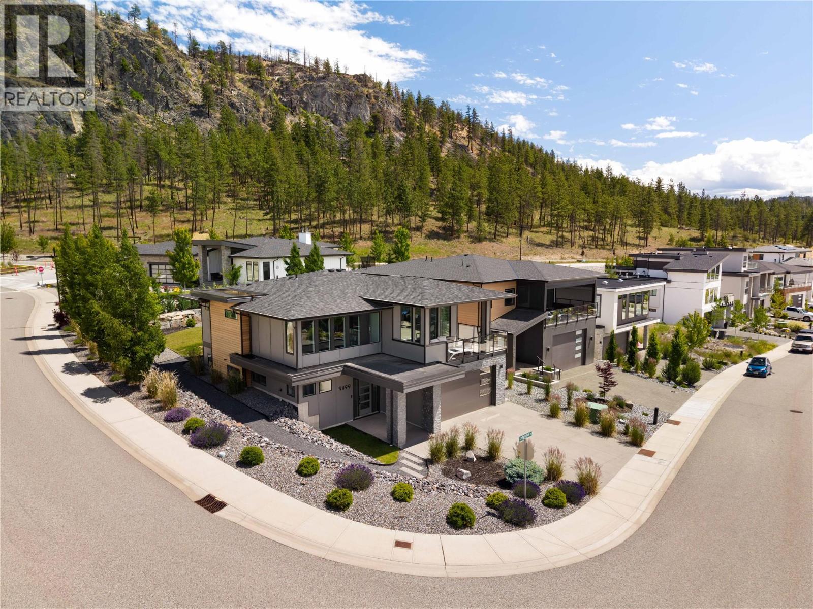  9499 Ledgestone Road, Lake Country