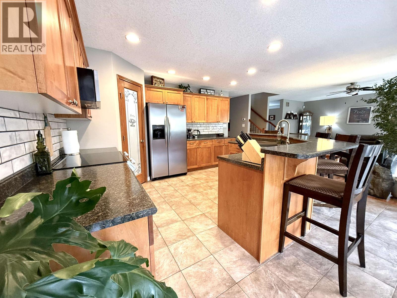 Photo 13 of 40 — 3713 CHARTWELL AVENUE · Prince George, BC