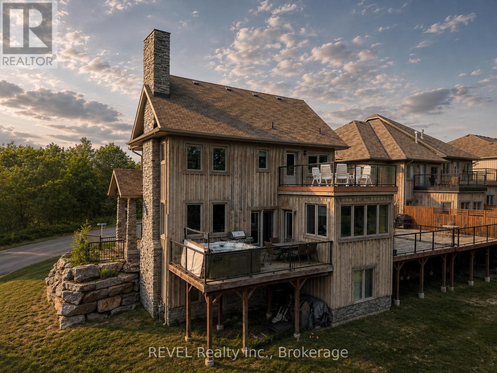 67 ROCKMOUNT CRESCENT - 29