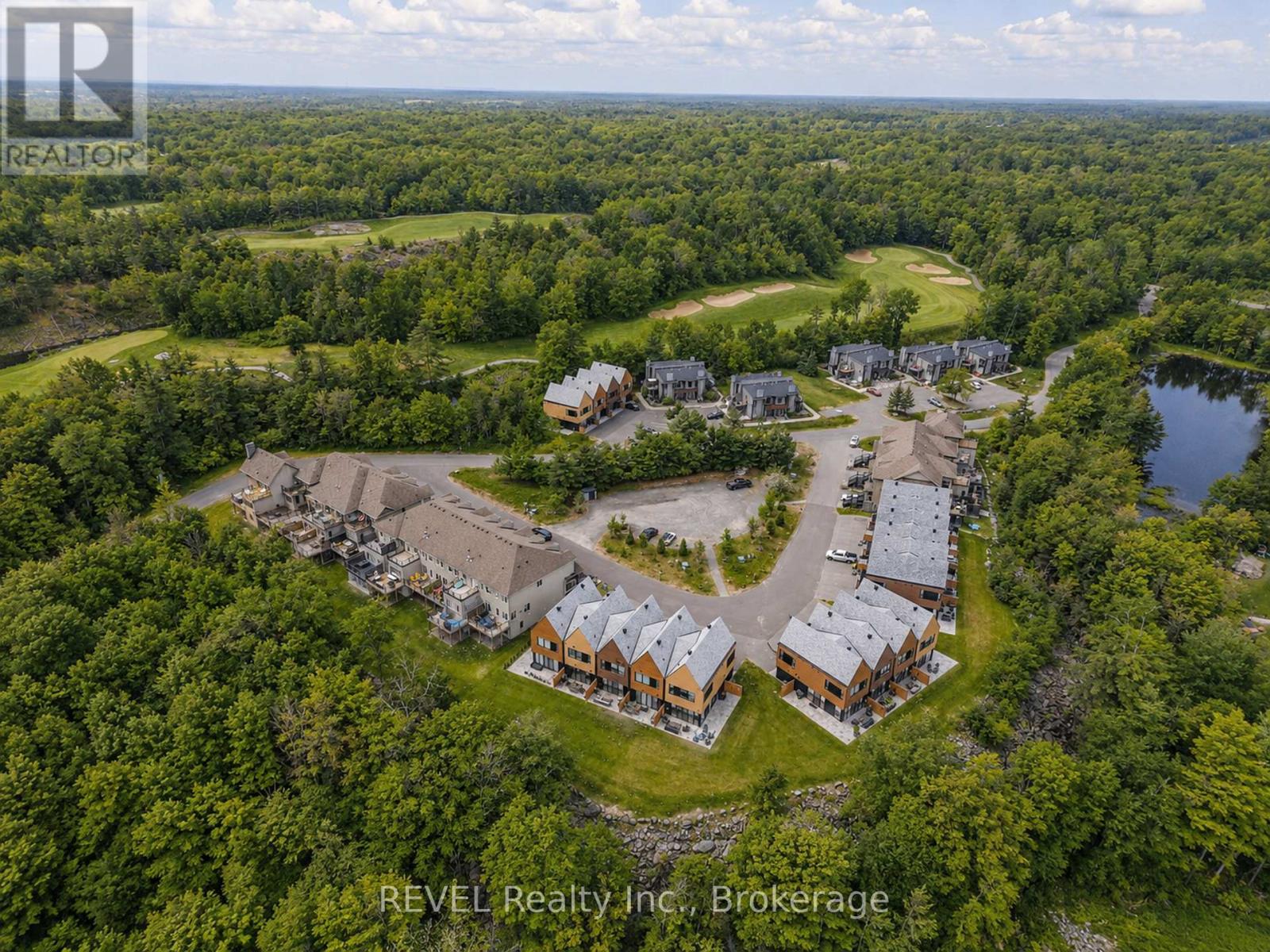 67 ROCKMOUNT CRESCENT - 36