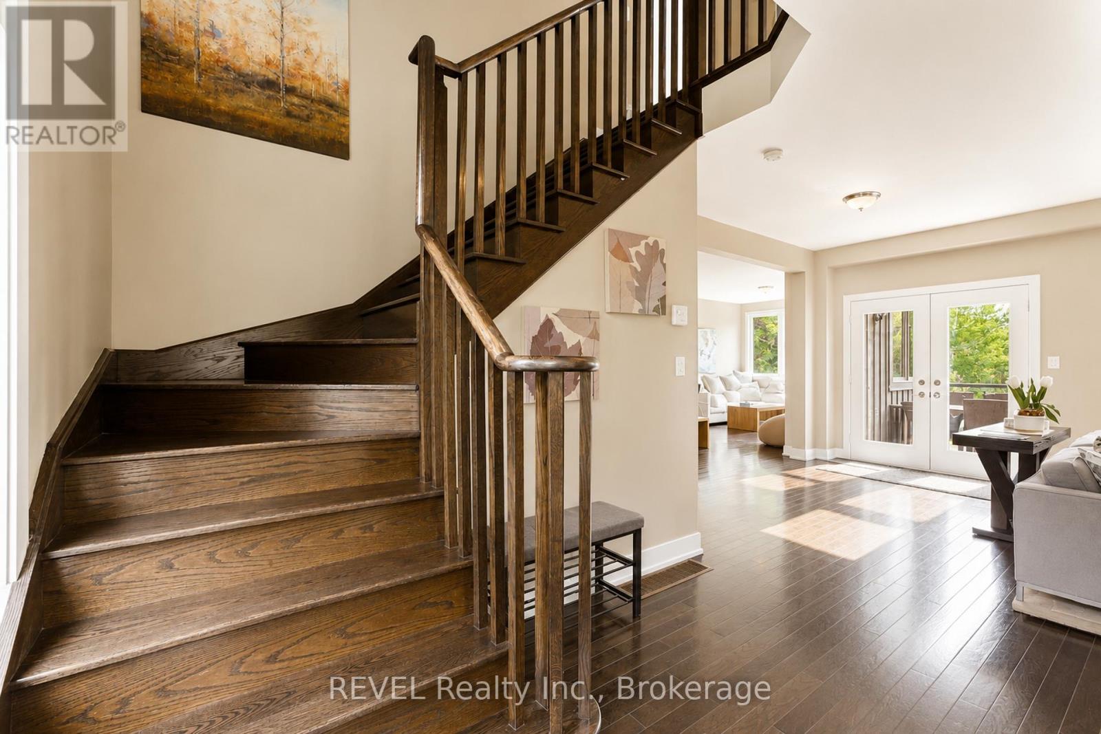 67 ROCKMOUNT CRESCENT - 4