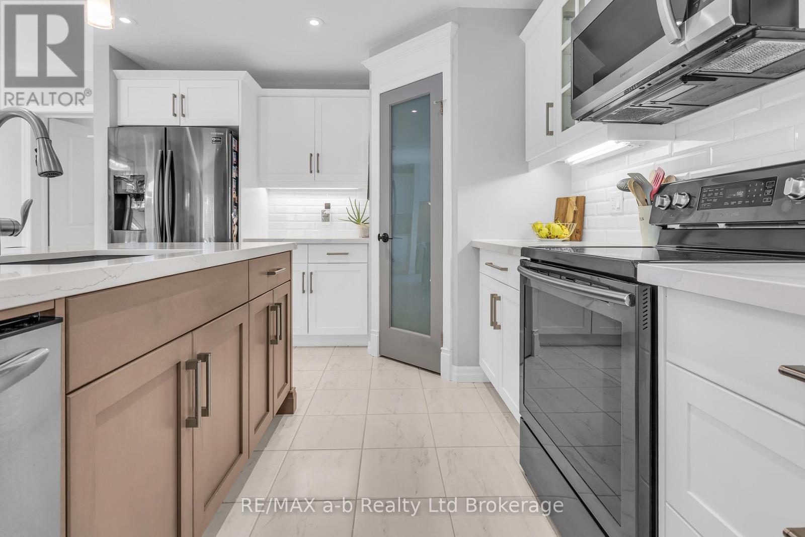 7 ARNOLD STREET - 15