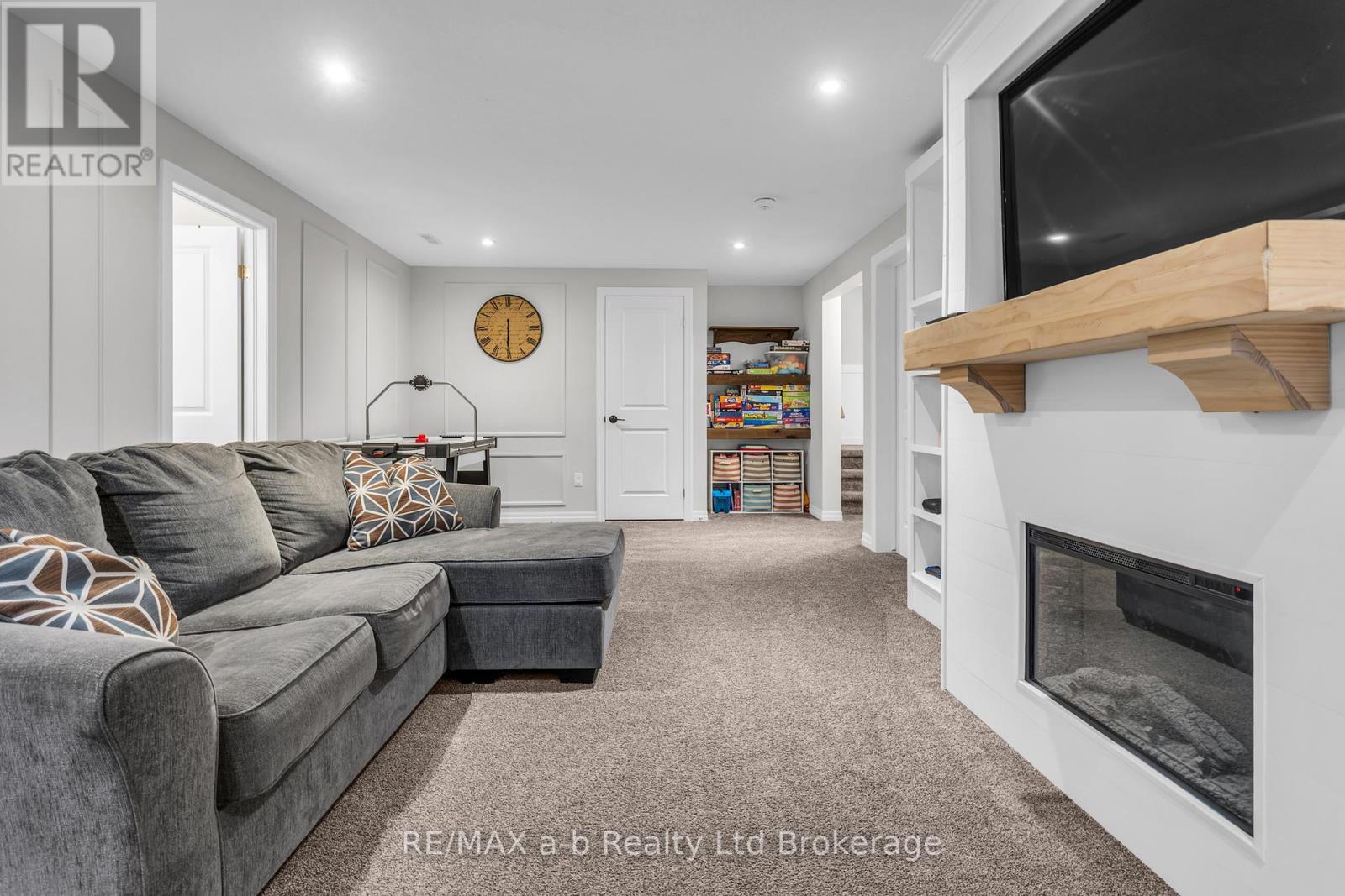 7 ARNOLD STREET - 26