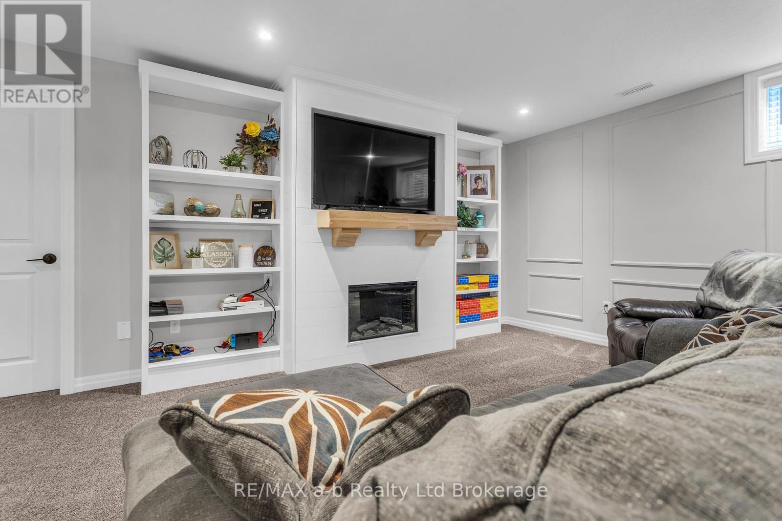 7 ARNOLD STREET - 27