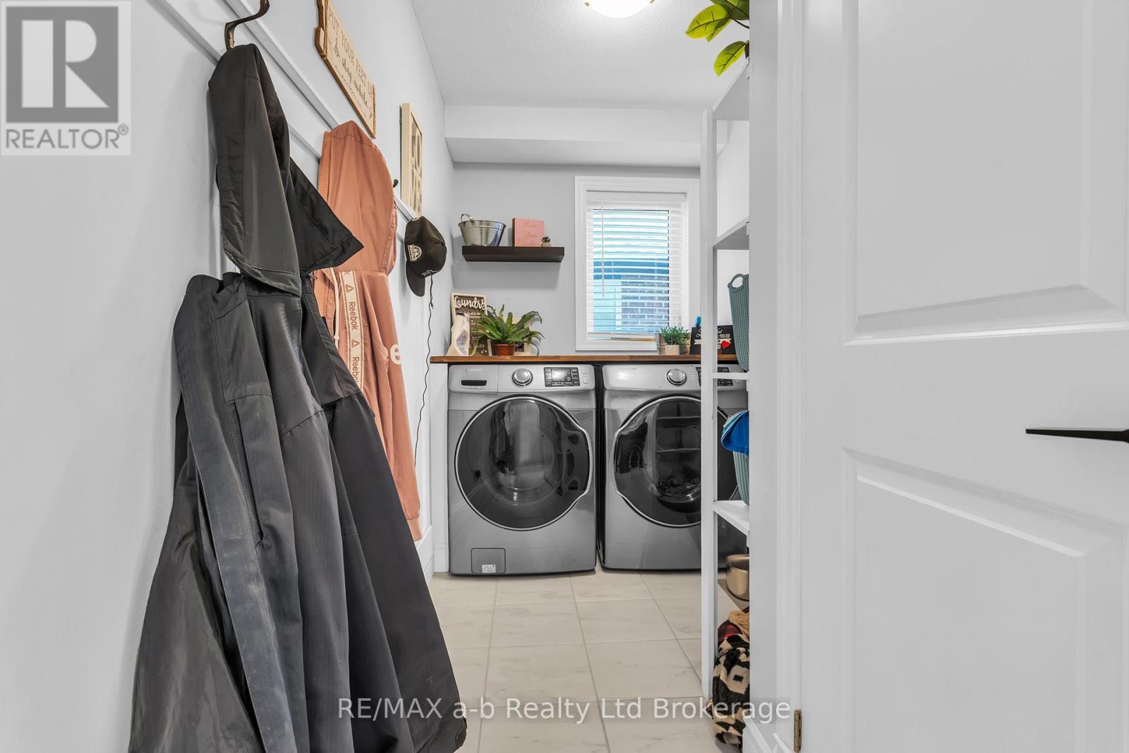7 ARNOLD STREET - 29