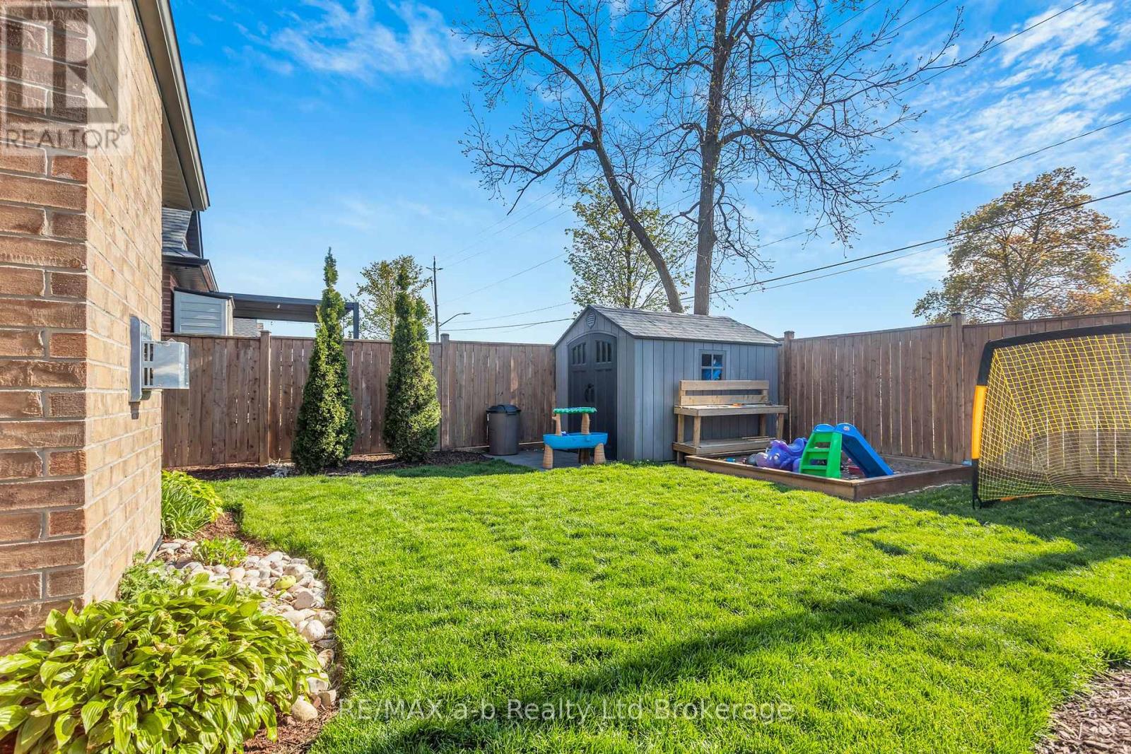 7 ARNOLD STREET - 31