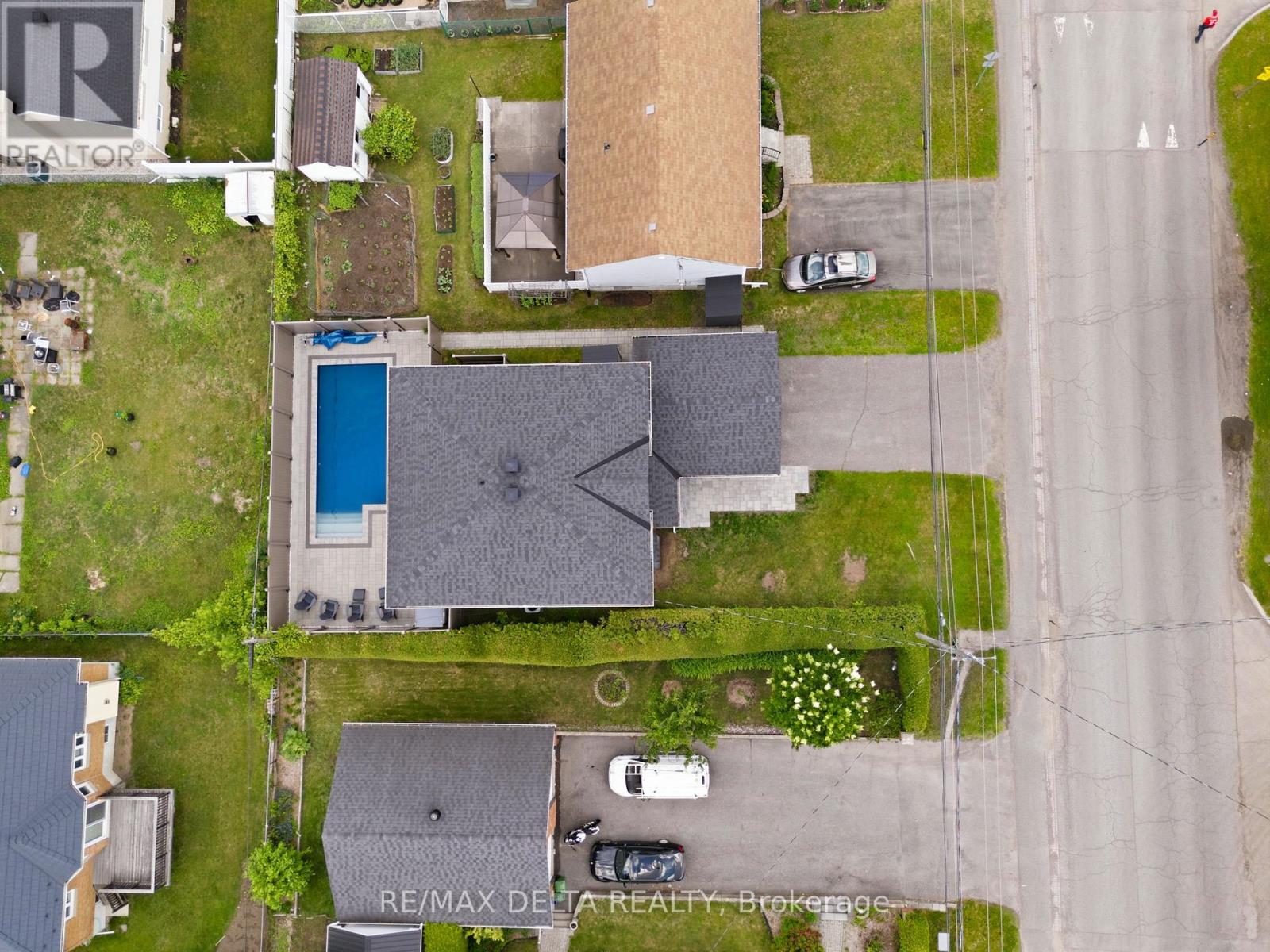 1791 QUEENSDALE AVENUE - 41