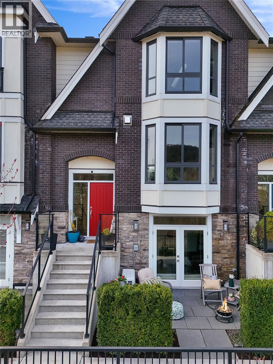 2826 Turnstyle Cres - 1