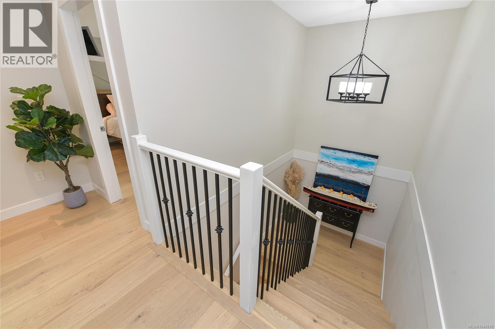 2826 Turnstyle Cres - 20