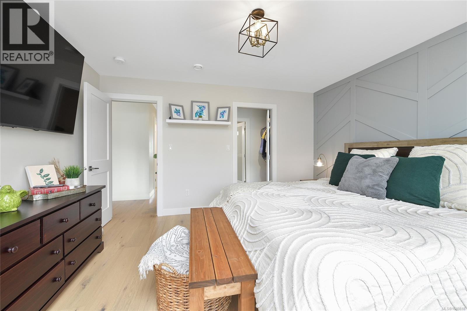 2826 Turnstyle Cres - 26