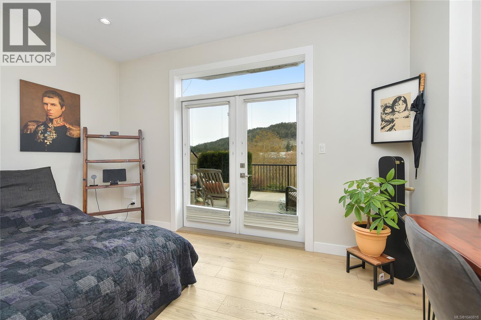 2826 Turnstyle Cres - 44