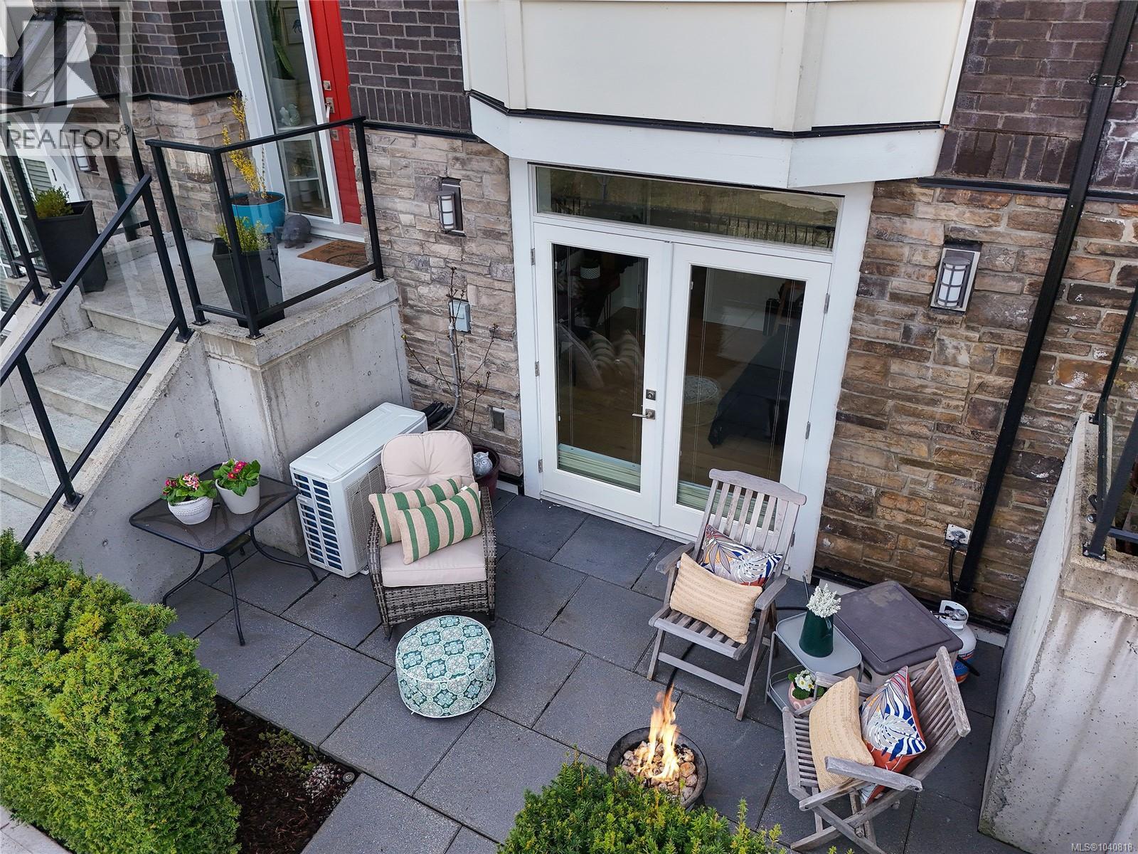 2826 Turnstyle Cres - 57