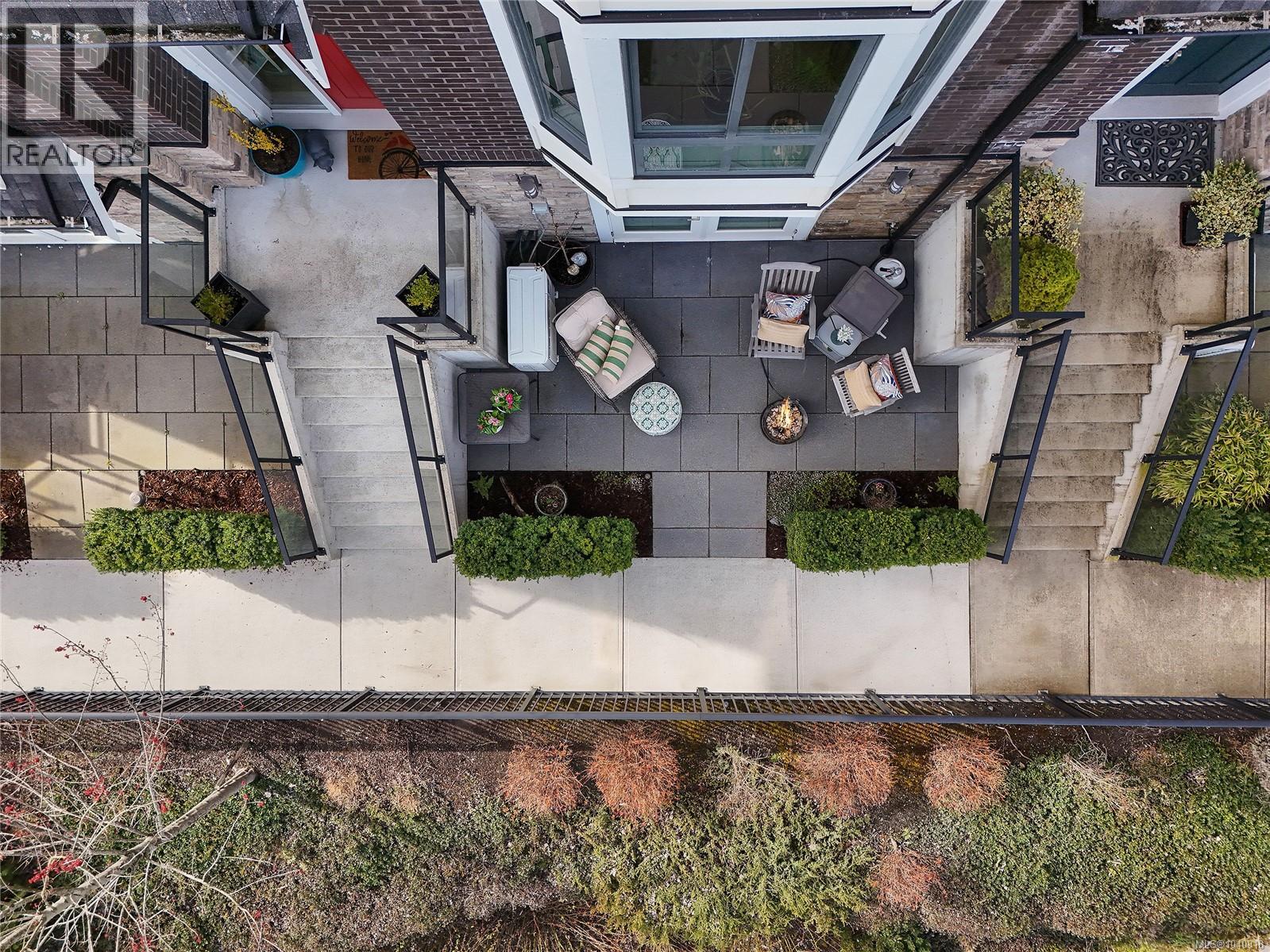 2826 Turnstyle Cres - 63