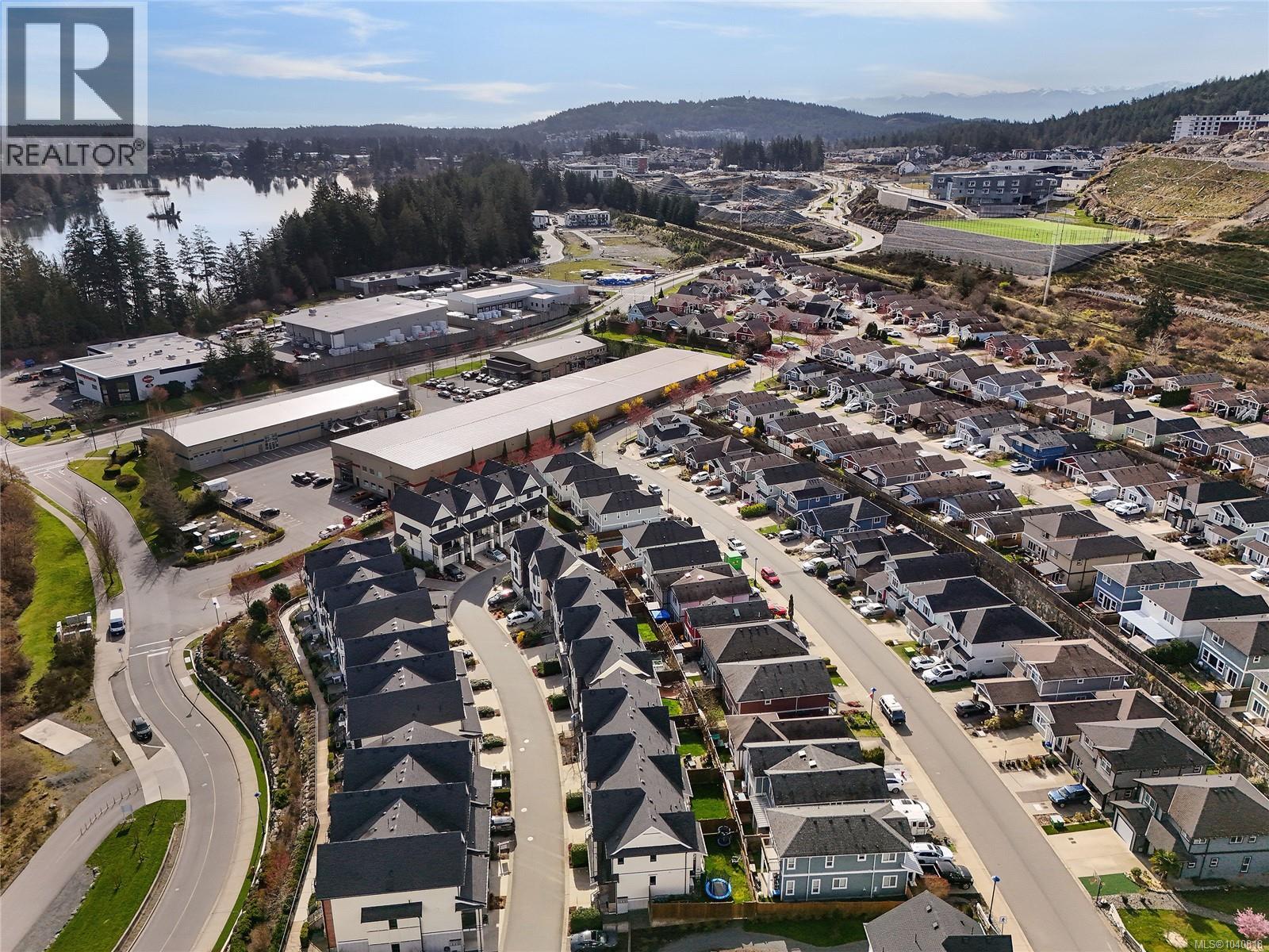 2826 Turnstyle Cres - 66