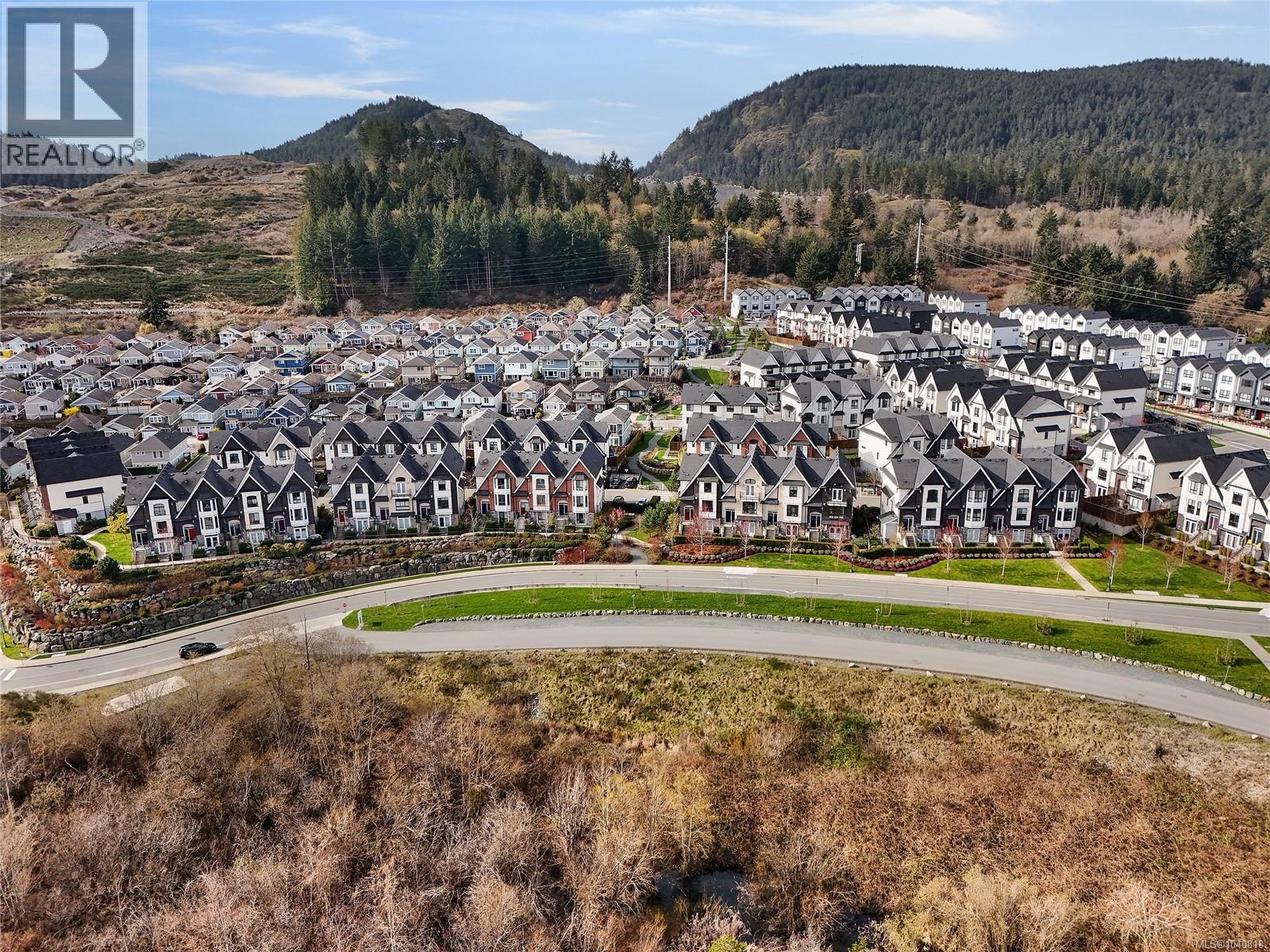 2826 Turnstyle Cres - 73