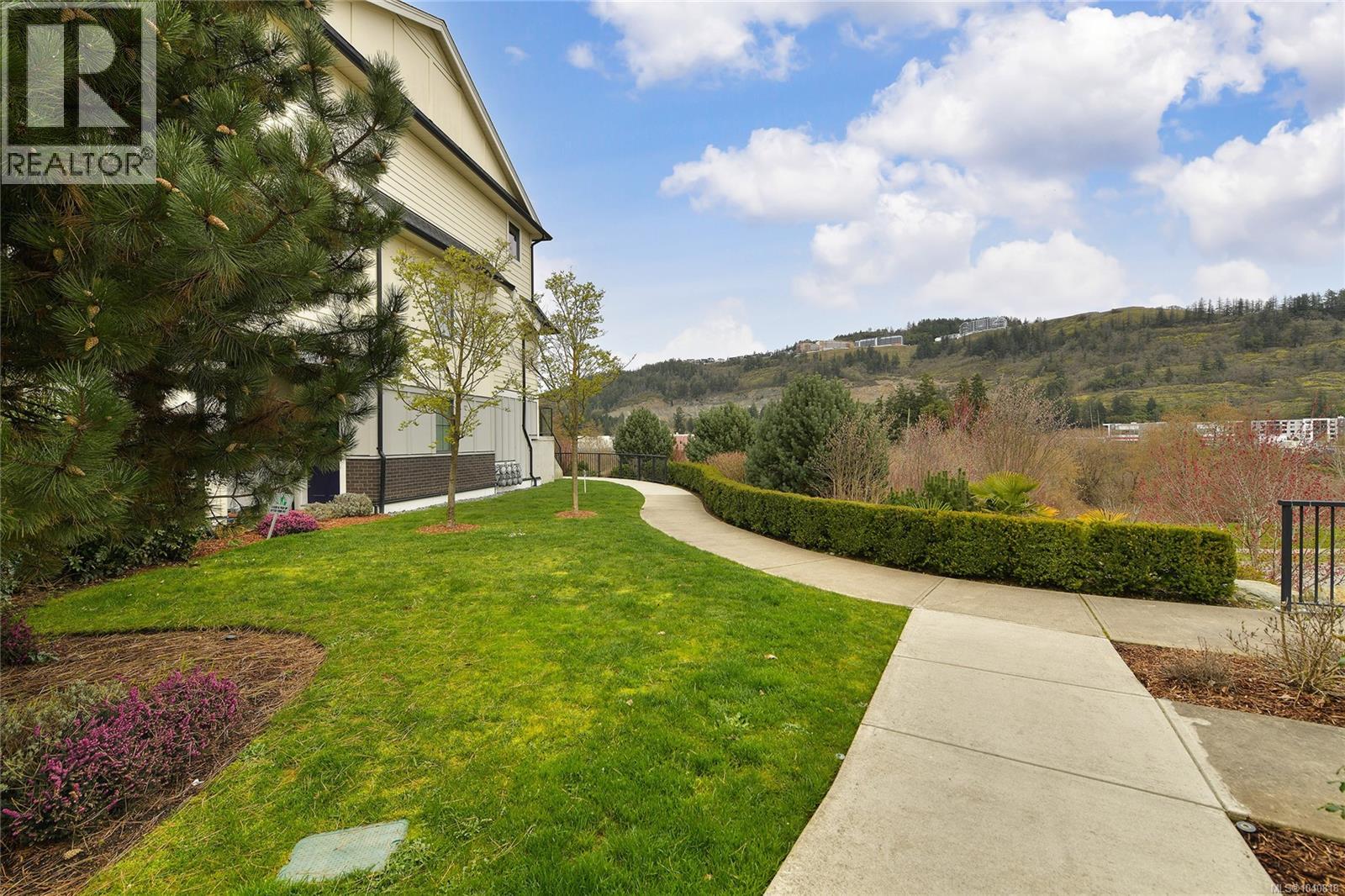2826 Turnstyle Cres - 81
