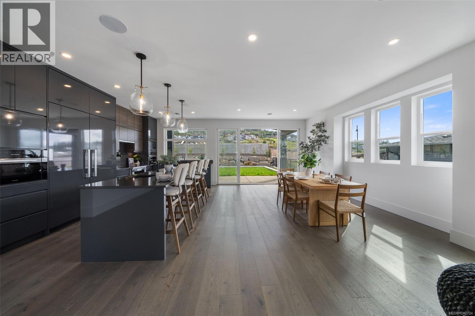 1221 Viewtop Rd - 13