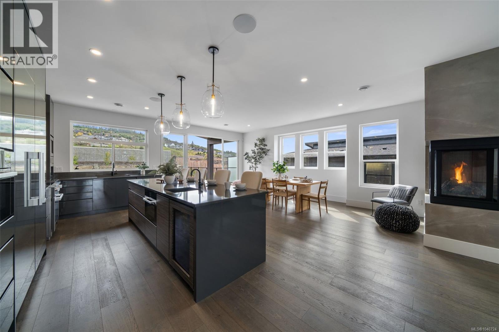 1221 Viewtop Rd - 14