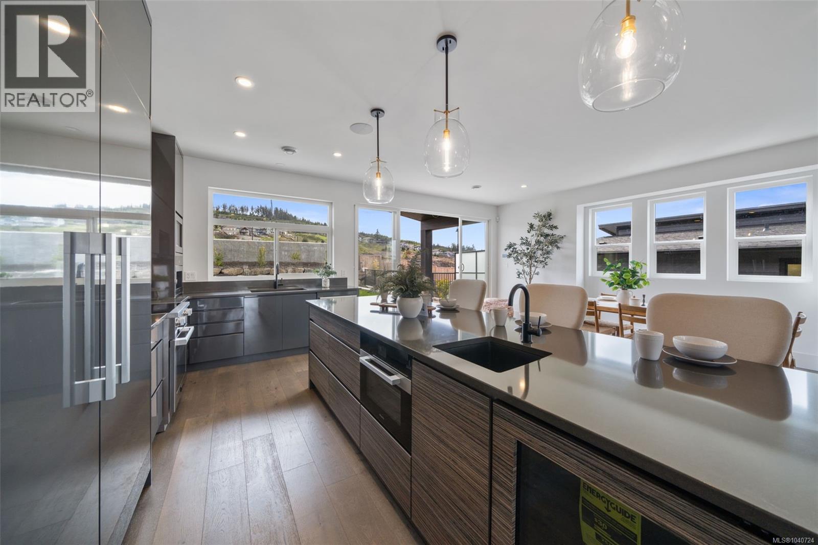 1221 Viewtop Rd - 16