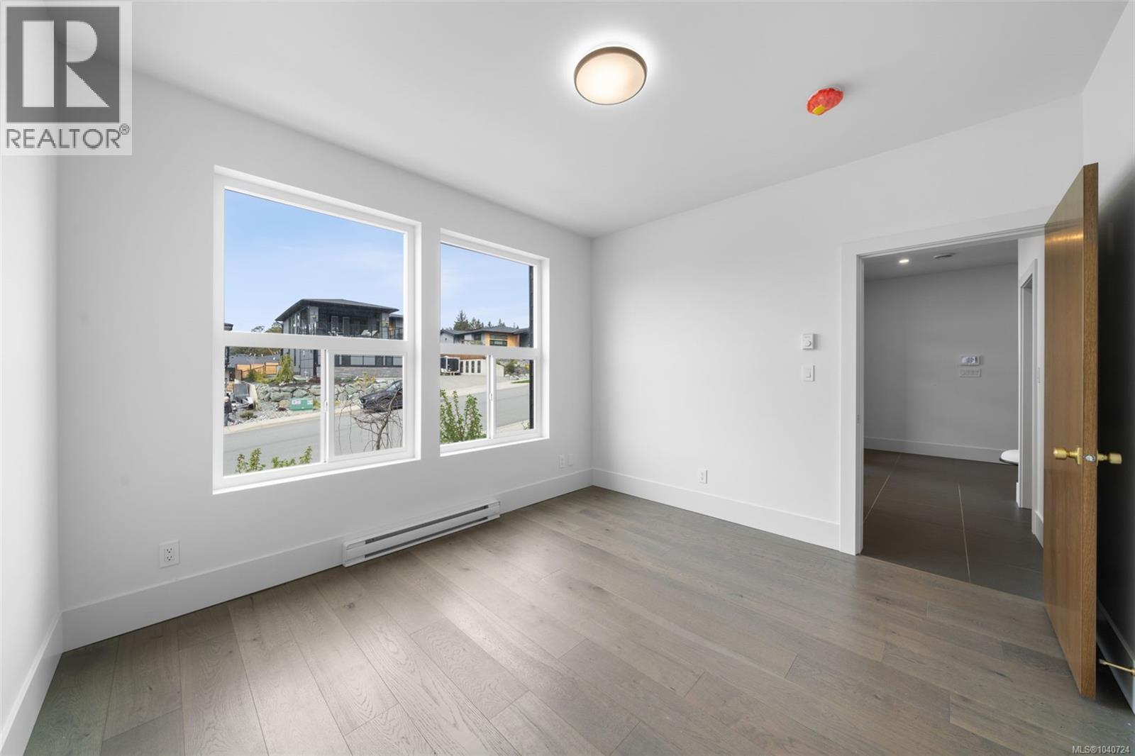 1221 Viewtop Rd - 9