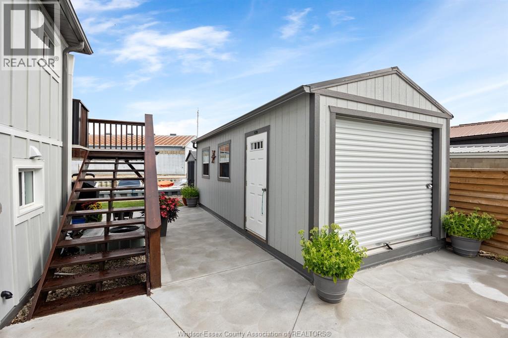 848 CEDAR ISLAND DRIVE - 32