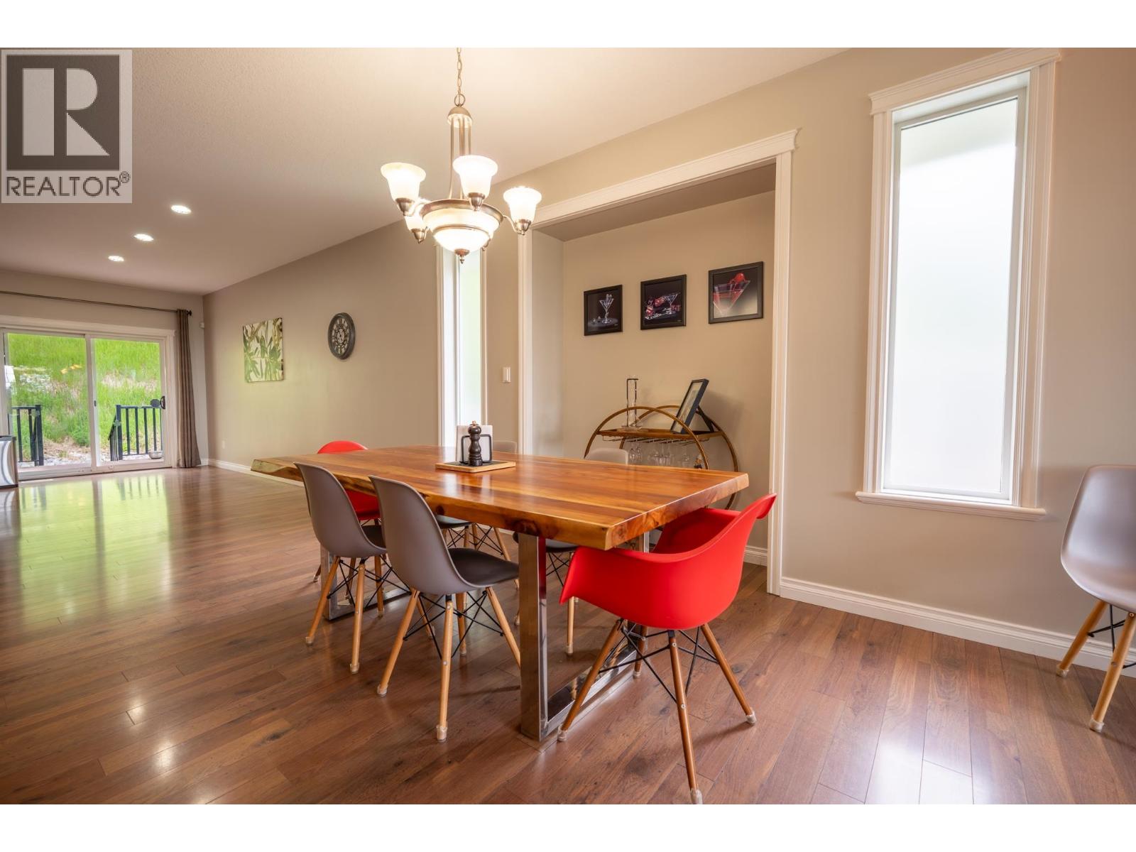 Photo 14 of 35 — 3065 CHARELLA PLACE · Prince George, BC