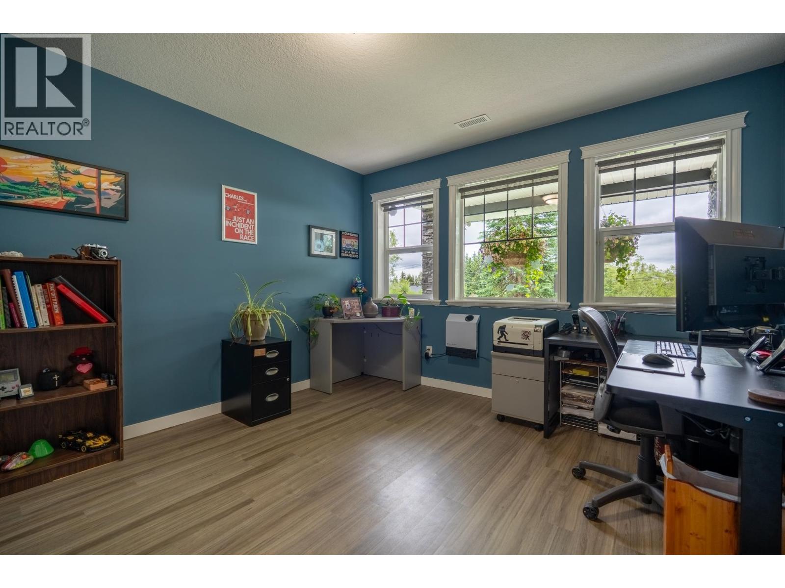 Photo 27 of 35 — 3065 CHARELLA PLACE · Prince George, BC