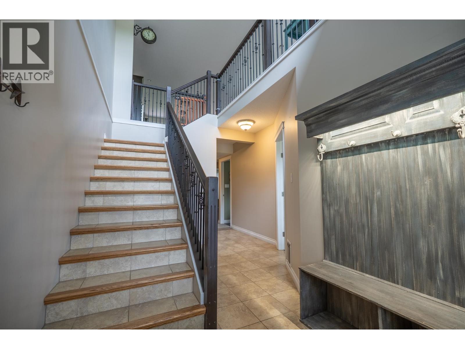 Photo 28 of 35 — 3065 CHARELLA PLACE · Prince George, BC
