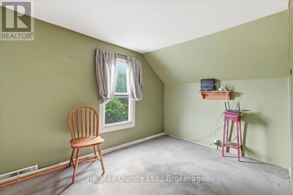 235 PINE STREET - 18