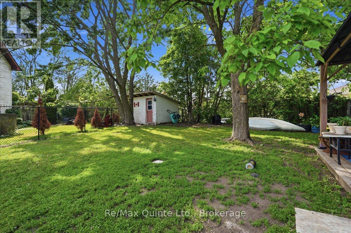235 PINE STREET - 26