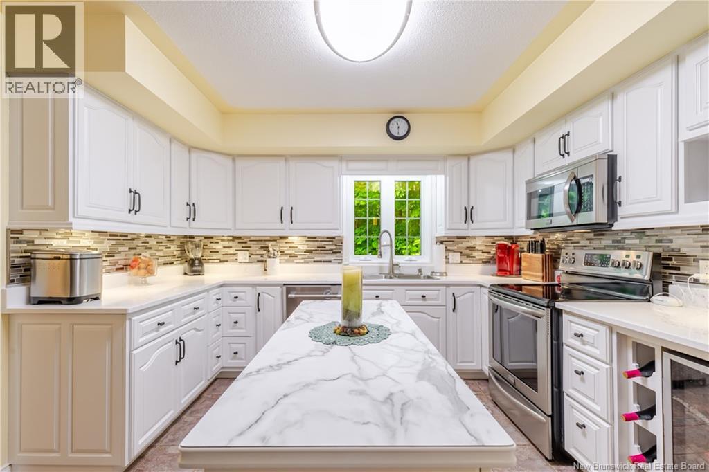 45 Mountain View Crescent - 4