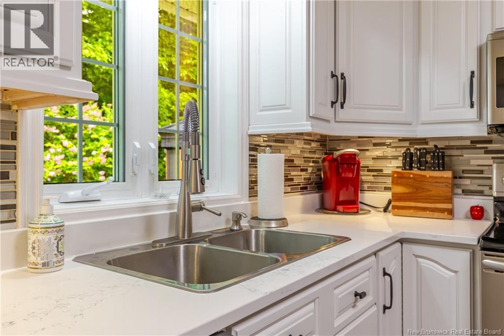 45 Mountain View Crescent - 8